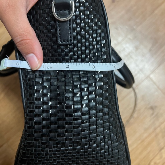 Tory Burch Robinson woven small tote - Picture 15 of 16